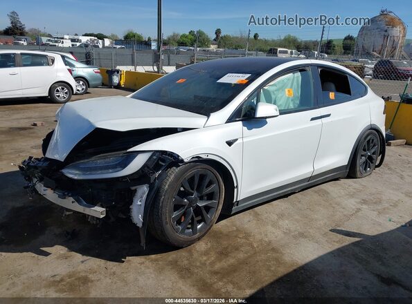 7SAXCAE54NF363364 2022 TESLA MODEL X Белый Передняя левая четверть