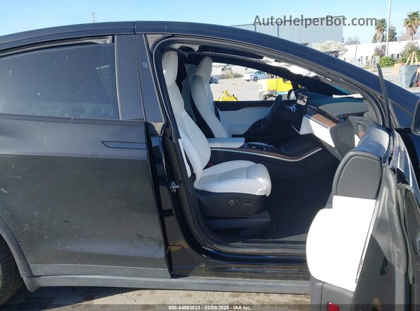7SAXCAE55NF350168 2022 TESLA MODEL X Black Vista interior delantera