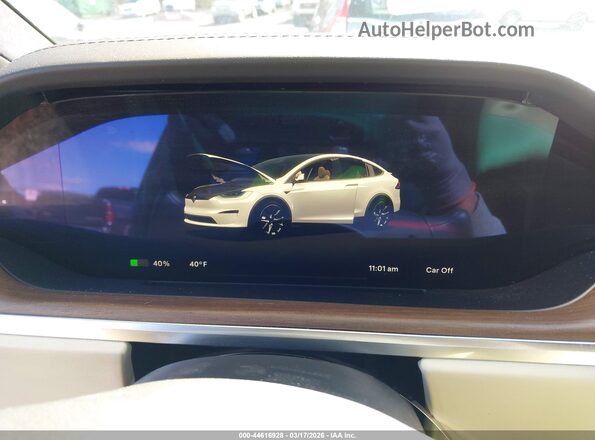 7SAXCAE5XPF402154 2023 TESLA MODEL X Белый Вид задних сидений
