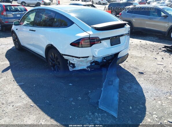 7SAXCAE5XPF402154 2023 TESLA MODEL X Белый Вид спереди