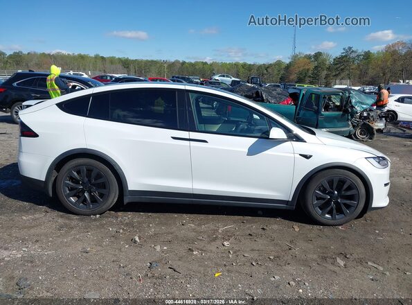7SAXCAE5XPF402154 2023 TESLA MODEL X Белый Вид задней части салона