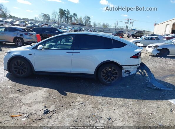 7SAXCAE5XPF402154 2023 TESLA MODEL X Белый Панорамный вид салона 360°