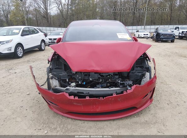 7SAXCBE50NF360550 2022 TESLA MODEL X Бордовый Вид задней части салона