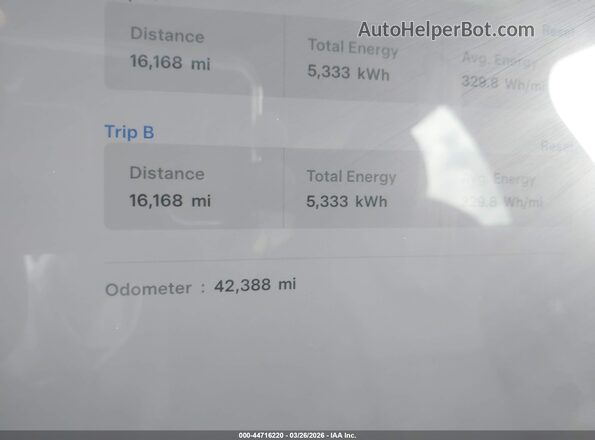 7SAXCBE56NF334745 2022 TESLA MODEL X Gray 