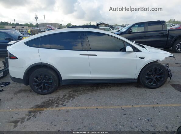 7SAXCBE58RF448784 2024 TESLA MODEL X White Vista del cuadro de instrumentos