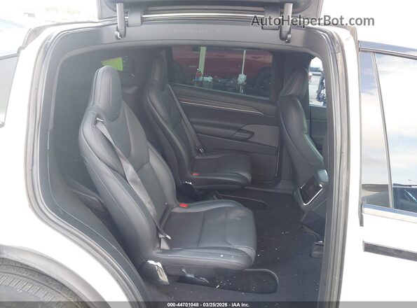 7SAXCBE58RF448784 2024 TESLA MODEL X White Vista de la etiqueta del VIN