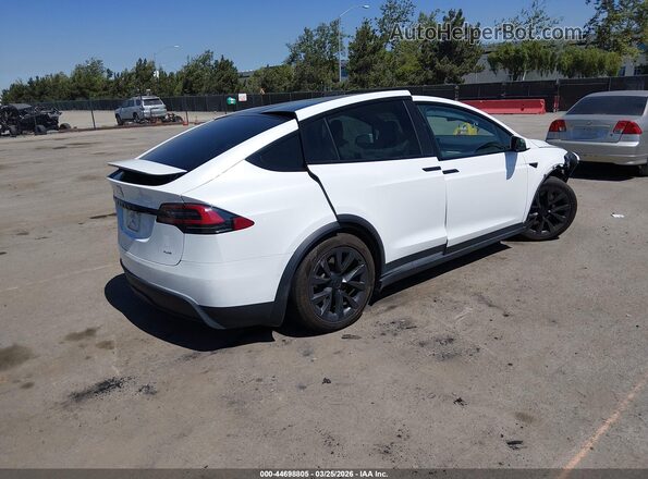 7SAXCBE64NF331741 2022 TESLA MODEL X Белый Задняя правая четверть