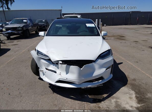 7SAXCBE64NF331741 2022 TESLA MODEL X Белый Вид задней части салона