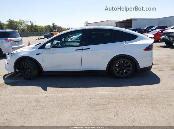 7SAXCBE64NF331741 2022 TESLA MODEL X Белый 