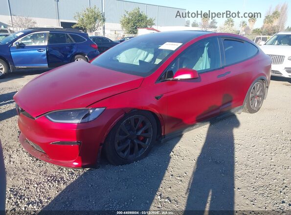 7SAXCBE64RF440576 2024 TESLA MODEL X Бордовый Передняя левая четверть
