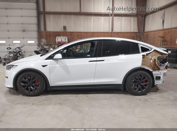 7SAXCBE6XSF469957 2025 TESLA MODEL X Белый 