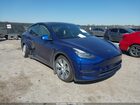 2022 Tesla Model Y Long Range Dual Motor All-wheel Drive Blue vin: 7SAYGAEE0NF428929