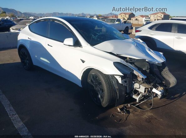 7SAYGAEE4NF351577 2022 TESLA MODEL Y White Front right