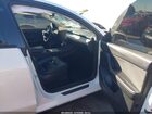 2022 Tesla Model Y Long Range Dual Motor All-wheel Drive White vin: 7SAYGAEE4NF351577