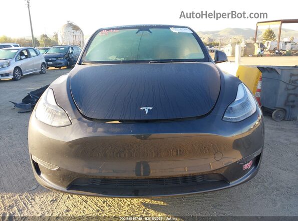 7SAYGAEE4RF104680 2024 TESLA MODEL Y Черный Вид задней части салона