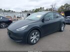 2022 Tesla Model Y Long Range Dual Motor All-wheel Drive Black vin: 7SAYGAEE6NF389909