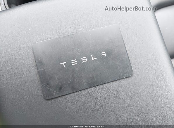 7SAYGAEE6NF389909 2022 TESLA MODEL Y Black წინა პანელის ხედი
