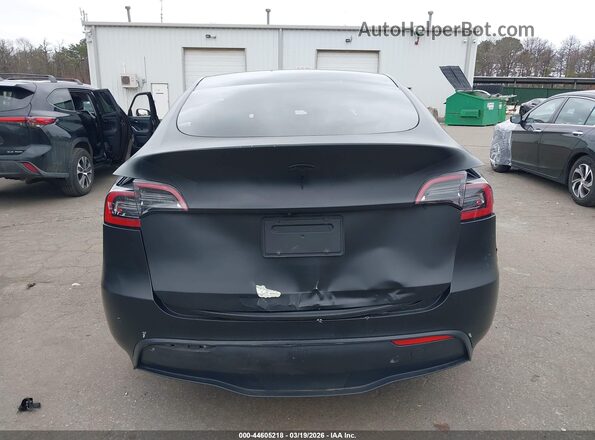 7SAYGAEE6NF389909 2022 TESLA MODEL Y Black 
