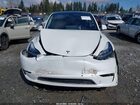 2022 Tesla Model Y Long Range Dual Motor All-wheel Drive Белый vin: 7SAYGAEE8NF518362