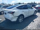 2022 Tesla Model Y Long Range Dual Motor All-wheel Drive Белый vin: 7SAYGAEE8NF518362