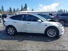 2022 Tesla Model Y Long Range Dual Motor All-wheel Drive Белый vin: 7SAYGAEE8NF518362