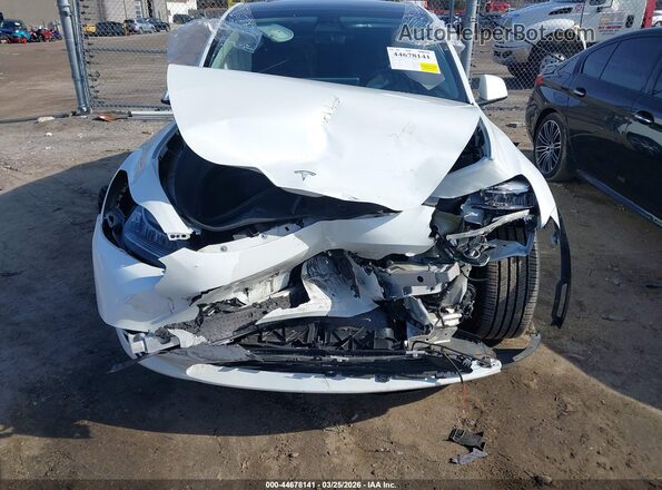 7SAYGAEE8PF589211 2023 TESLA MODEL Y White Widok zestawu wskaźników