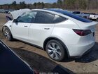 2023 Tesla Model Y Awd/long Range Dual Motor All-wheel Drive White vin: 7SAYGAEE8PF589211