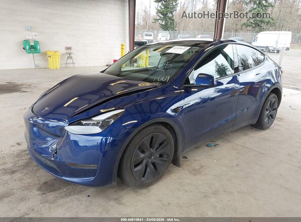 7SAYGDED2RF181069 2024 TESLA MODEL Y Dark Blue Vista tres cuartos delantera izquierda