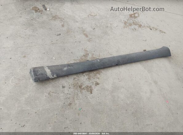 7SAYGDED2RF181069 2024 TESLA MODEL Y Dark Blue Vista del cuadro de instrumentos