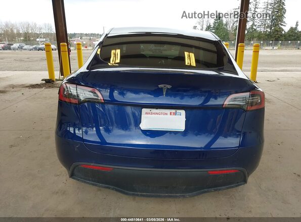 7SAYGDED2RF181069 2024 TESLA MODEL Y Dark Blue 