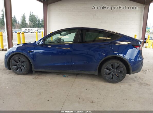 7SAYGDED2RF181069 2024 TESLA MODEL Y Dark Blue 