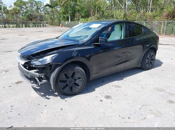 7SAYGDED4SF246655 2025 TESLA MODEL Y Black Vista tres cuartos delantera izquierda