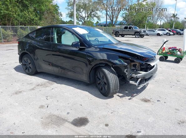 7SAYGDED4SF246655 2025 TESLA MODEL Y Black Delantero derecho