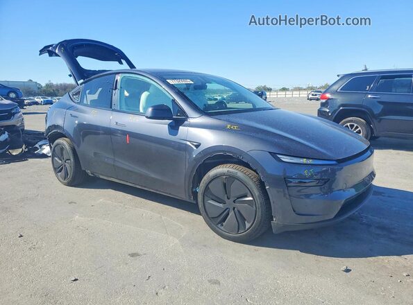 7SAYGDED4TA445672 2026 TESLA MODEL Gray Front right