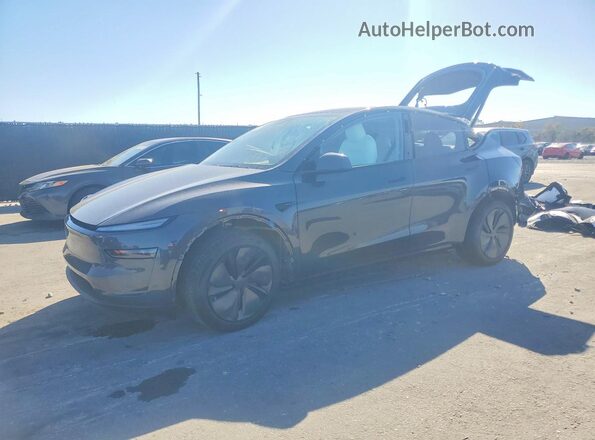 7SAYGDED4TA445672 2026 TESLA MODEL Gray Front left