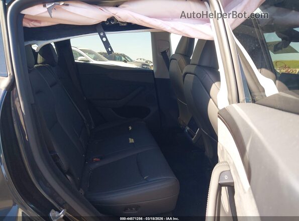7SAYGDED5TF404728 2026 TESLA MODEL Y Gray Widok naklejki z numerem VIN
