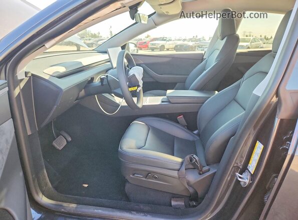 7SAYGDED5TF429600 2026 TESLA MODEL Gray Front interior view