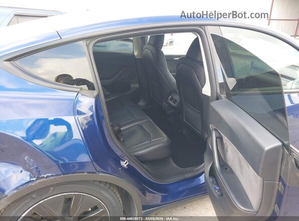 7SAYGDED6RF115835 2024 TESLA MODEL Y Blue VIN sticker view