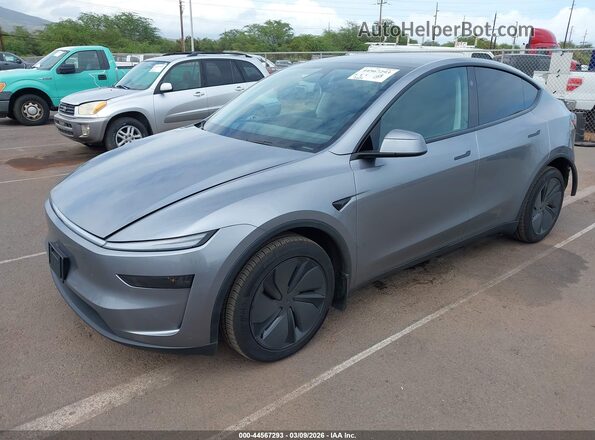 7SAYGDED6TF542004 2026 TESLA MODEL Y Gray Przód lewy