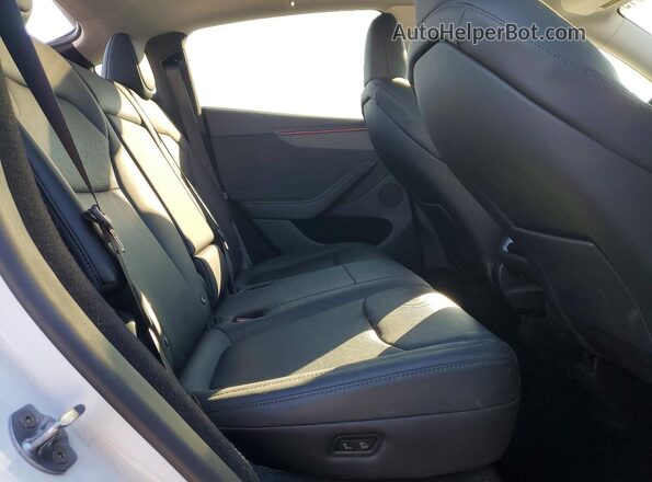 7SAYGDED7TF420641 2026 TESLA MODEL Белый Вид задних сидений