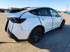 2026 Tesla Model Y White vin: 7SAYGDEDXTA451220