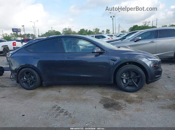 7SAYGDEDXTA492821 2026 TESLA MODEL Y Серый Вид щитка приборов