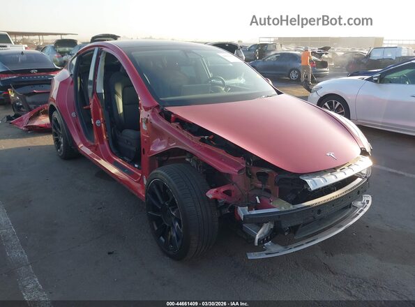 7SAYGDEE0NF385212 2022 TESLA MODEL Y Red წინა ხედი