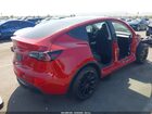 2022 Tesla Model Y Long Range Dual Motor All-wheel Drive Red vin: 7SAYGDEE0NF385212