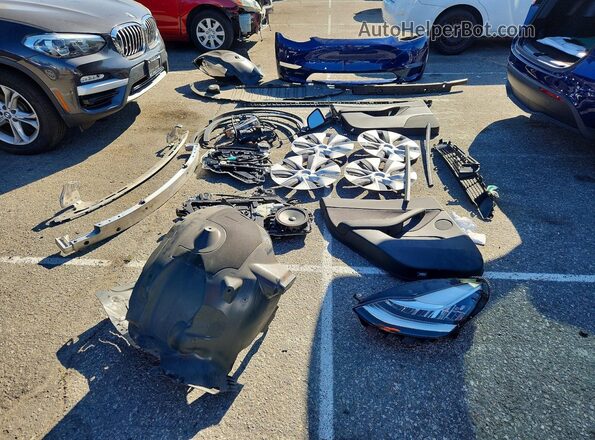 7SAYGDEE3NF345884 2022 TESLA MODEL Blue Vista de la etiqueta del VIN