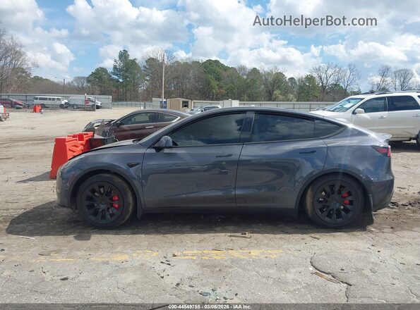 7SAYGDEE3PA154630 2023 TESLA MODEL Y Gray Vista interior de 360 grados