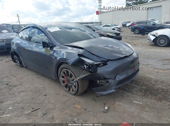 7SAYGDEE3PA154630 2023 TESLA MODEL Y Gray Delantero derecho