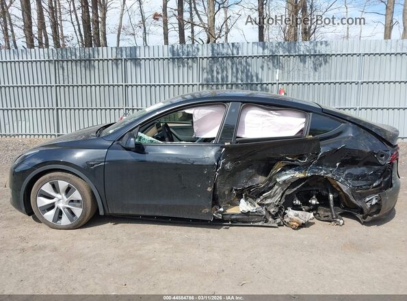 7SAYGDEE4PF765382 2023 TESLA MODEL Y Черный Панорамный вид салона 360°