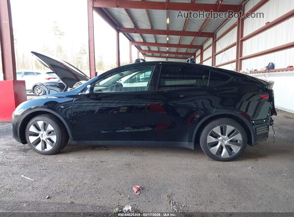 7SAYGDEE5NF393998 2022 TESLA MODEL Y Black Սալոնի 360 աստիճան տեսք