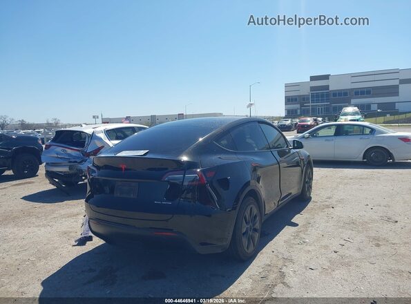 7SAYGDEE5SA345832 2025 TESLA MODEL Y Черный Задняя правая четверть